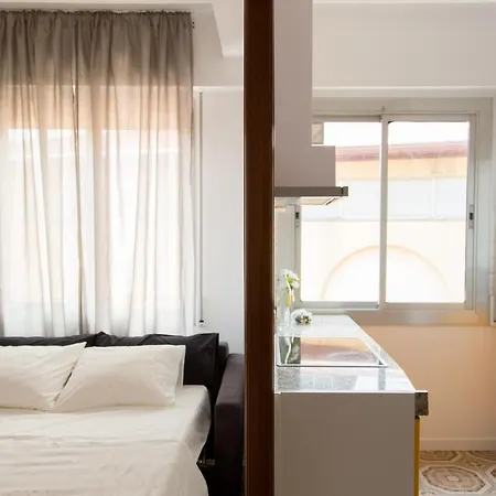 Bcn Stunning Getaway @direct Metro From Airport 3* L'Hospitalet de Llobregat